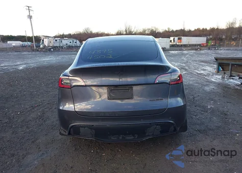 2021 Tesla Model Y Long Range Dual Motor All-Wheel Drive from USA, damaged, VIN 5YJYGAEE9MF197606
